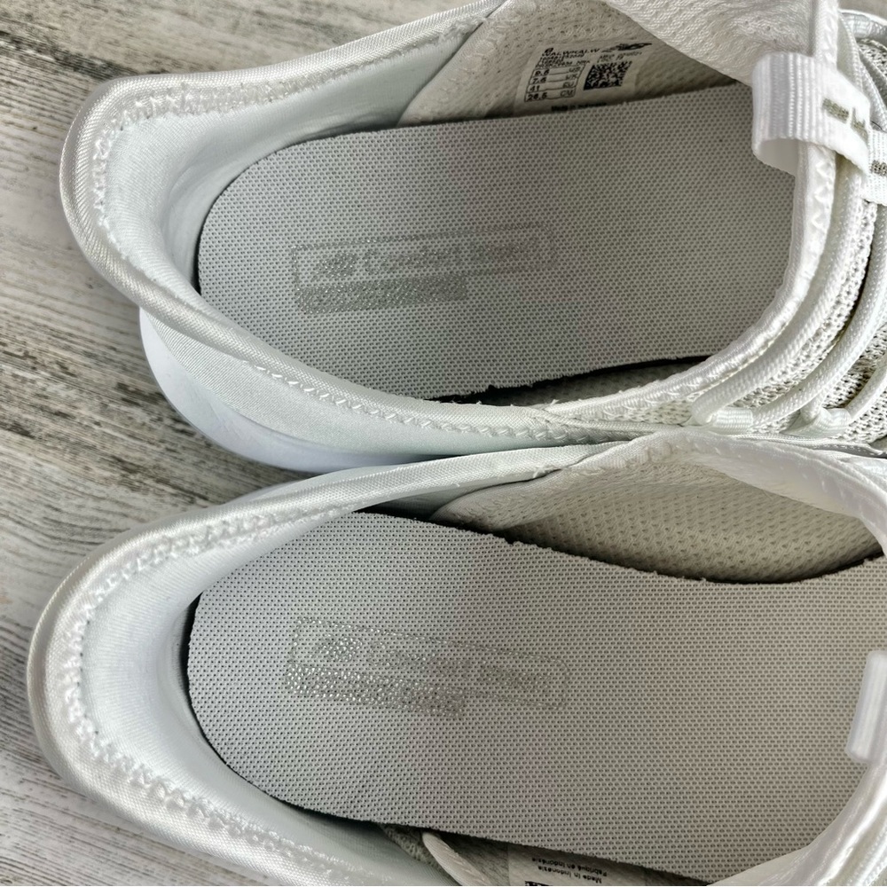 NEW BALANCE White Dynasoft Lowky Alt Walking Shoes NEW 9.5 - Picture 8 of 10